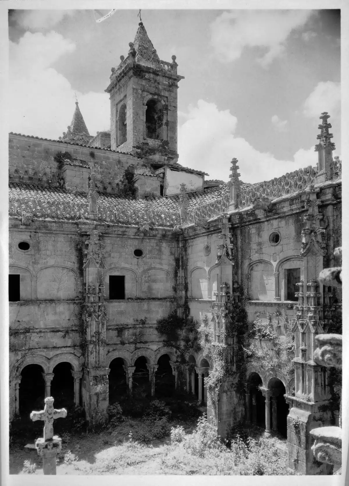 10_A_San-Esteban-Rivas-Sil-_DSC9672_DxO-cor-cropped.webp